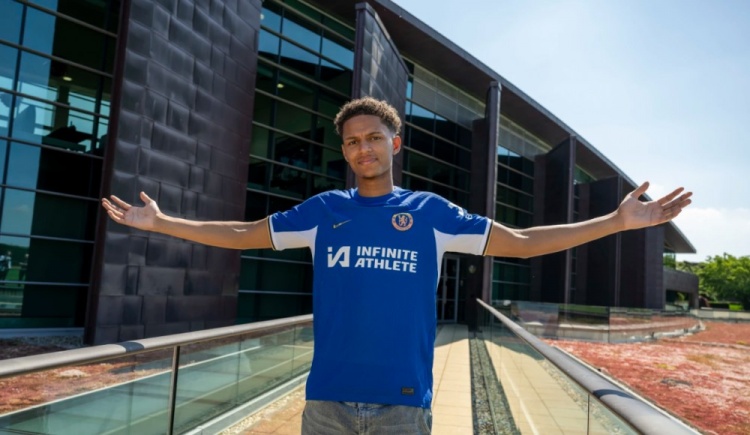 英媒:切尔西打算冬窗外租凯利曼,今夏1900万镑加盟至今0出场