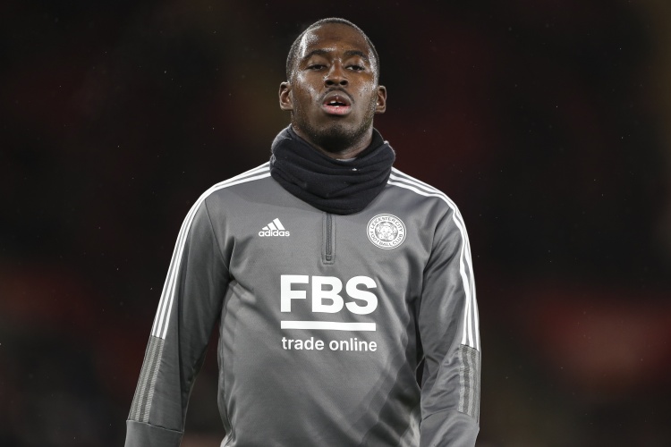 米体:米兰有意中场弗伦德鲁普和贝拉亚内,肖塔尔等人也在名单中